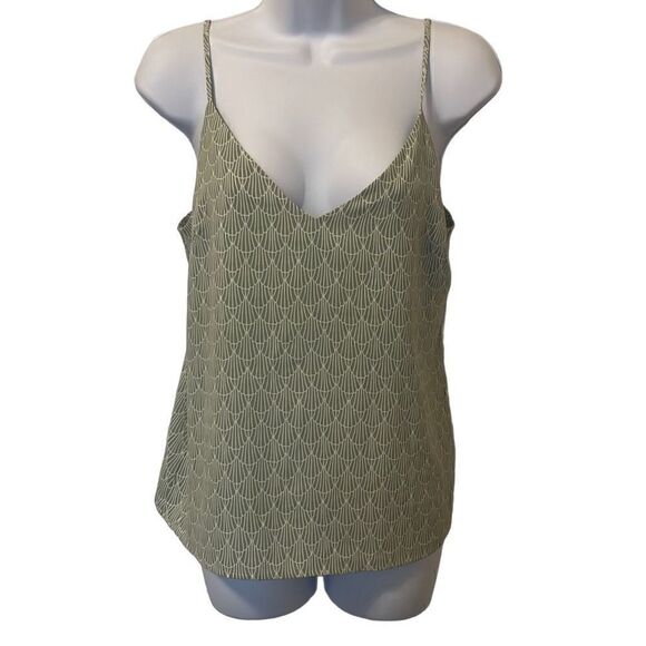 𝅺Gilli NWT New Green Seashell Print Cami Sz XS/S - Picture 1 of 6